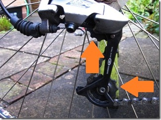 Bicycle lubrication of the jockey wheels