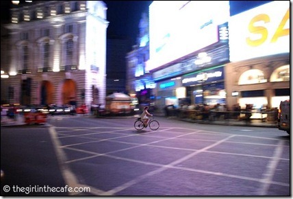 London cyclist at night