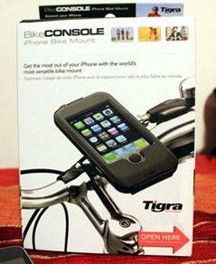 Tigra bike console iPhone 3gs and 3g mount showing the packaging