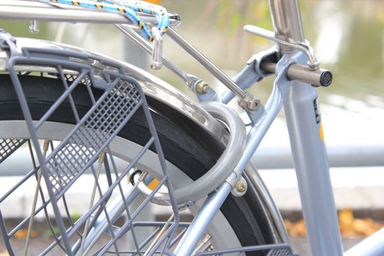 Picture of a bike with an attached lock
