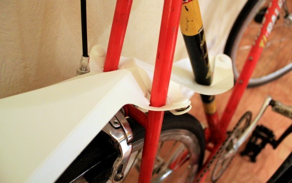 Full Windsor folding mudguard close up view of installation