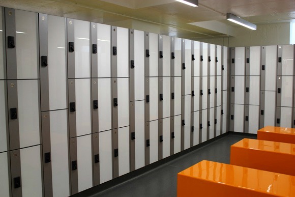 H2 bike run locker rooms