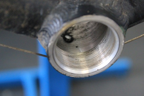 Threads in the bottom bracket area