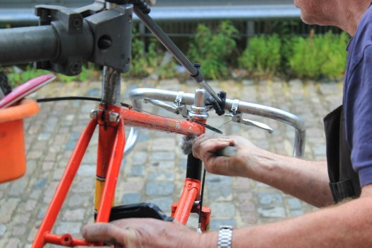cleaning the frame during a full bike service