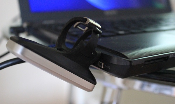 Knog Blinder 4V charging up