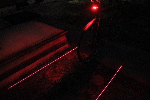 Laser lane bike light
