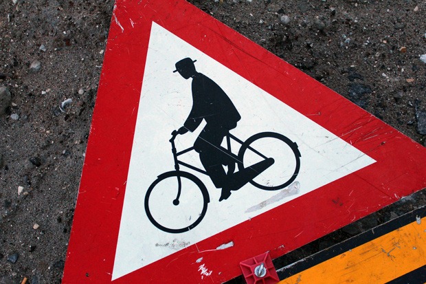 copenhagen-cyclist-sign.jpg