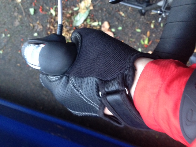 whats more, the small gap by the velcro fastener means the